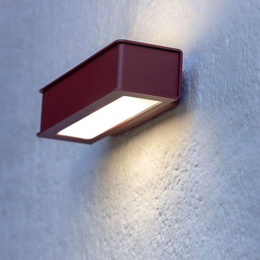 Plemo Model 2 Wall Light