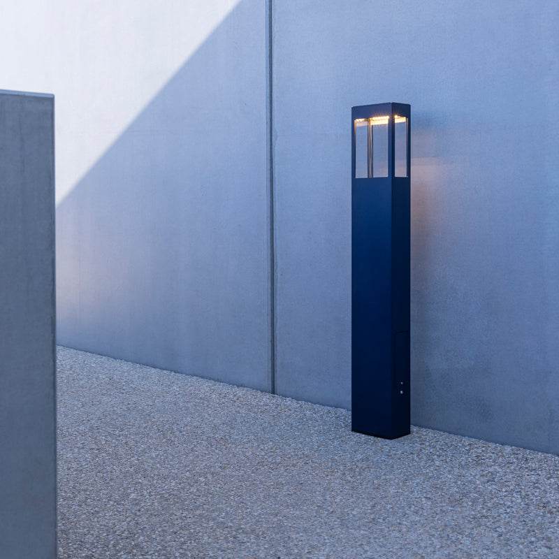 Tetra Model 4 Bollard Light